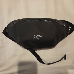 Arc'teryx Granville Crossbody Bag 3L